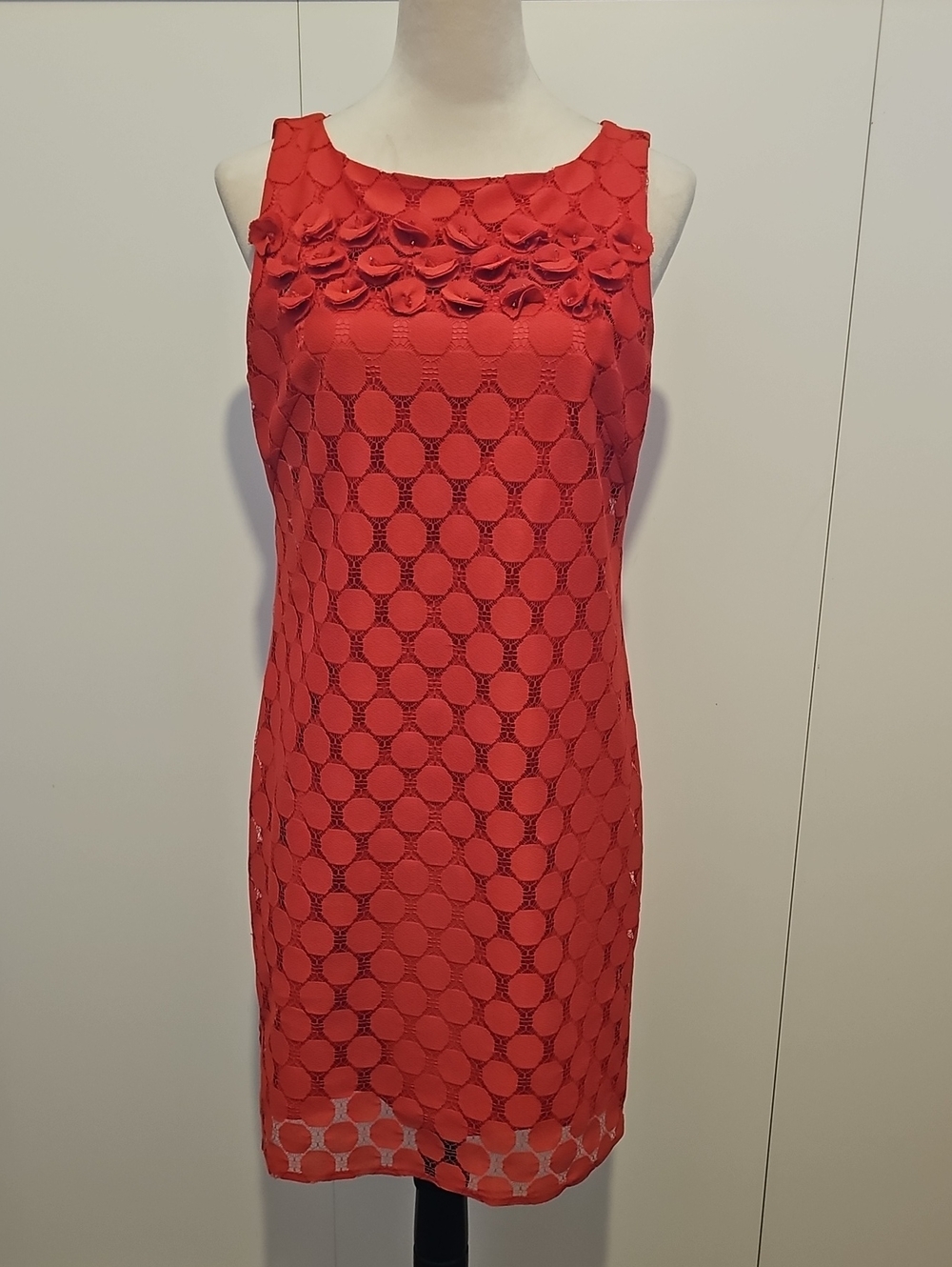 Peck And Peck Tomato Red Sleeveless Lace Shift Dress - Brand